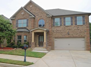 185 Sylvan Loop, Fayetteville, GA 30214