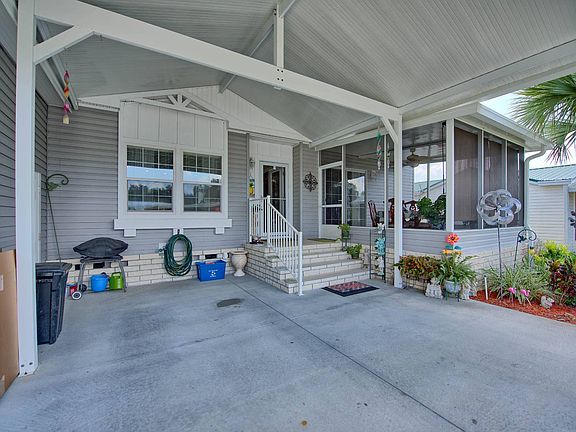 4th image of 609 Water Oak Blvd