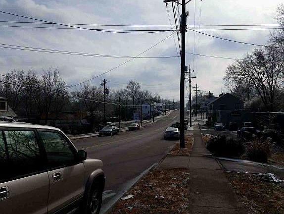 5th image of 525 Pedretti Ave