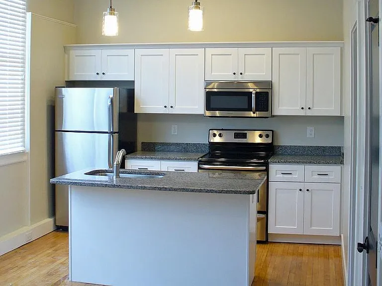 Halifax Lofts — Photo 10