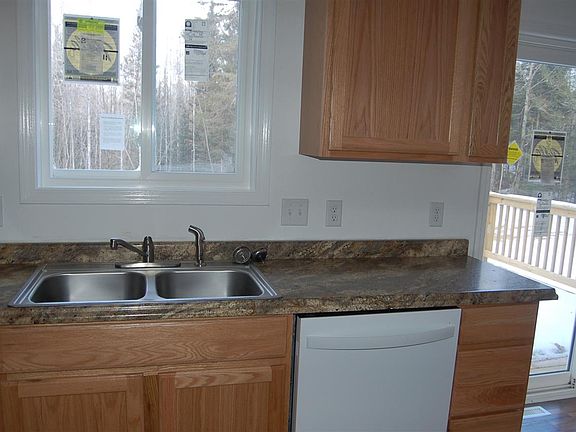 2nd image of 540 Maplewood Dr