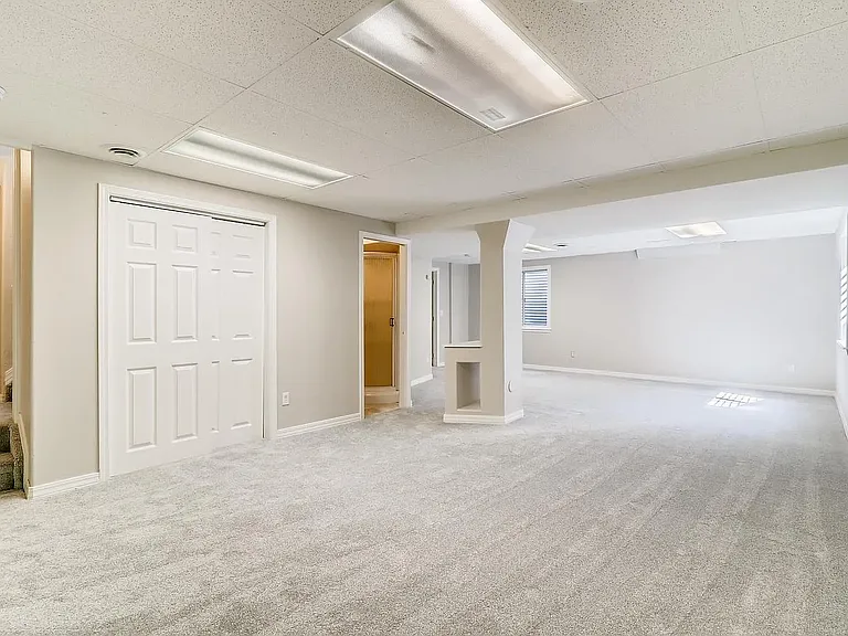 1244 Spring Creek Ct — Photo 9