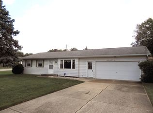 2704 Johnathan Ave NE, Grand Rapids, MI