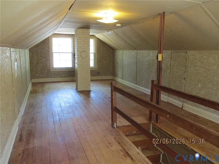 403 Maple St — Photo 12