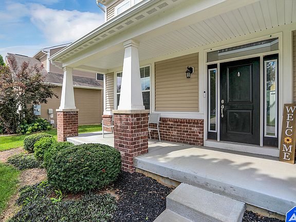 3rd image of 1526 Oakvista Dr