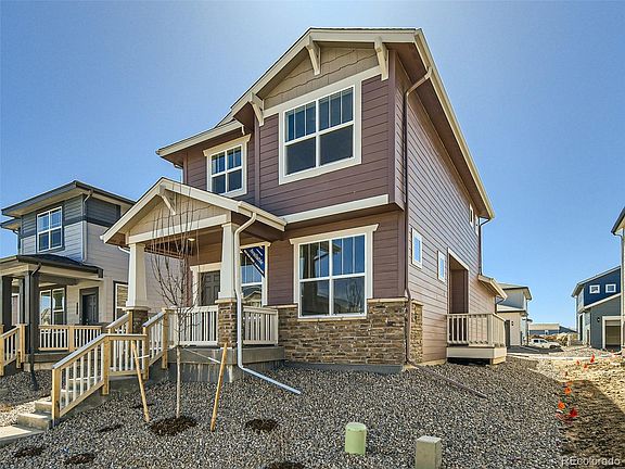 2nd image of 560 Cottonwood Avenue