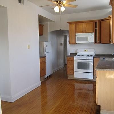 5th image of 3311 W Evergreen Ave APT 3