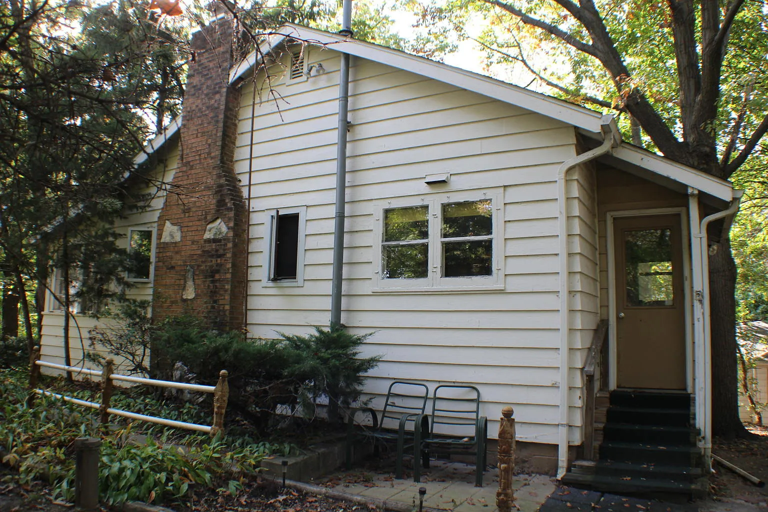 528 Pinewood Trl photo 1
