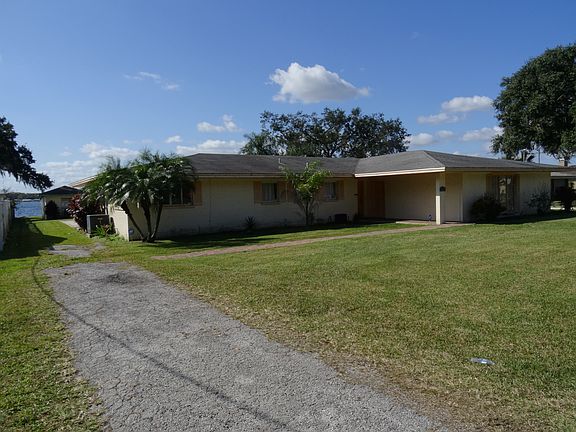 2nd image of 5520 Driftwood Dr