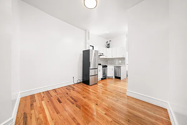 Rented by REAL New York | media 5