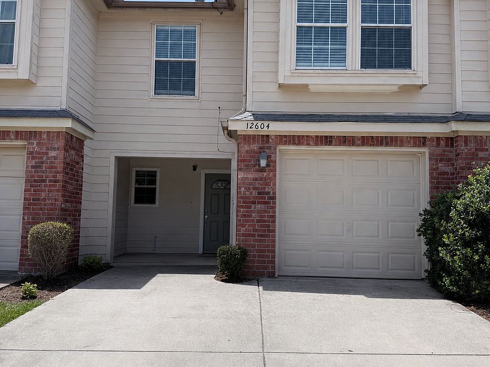 1st image of 12604 Oceanside Dr