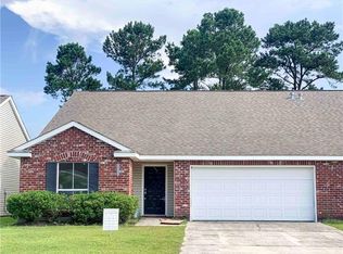 1037 Clairise Ct, Slidell, LA 70461