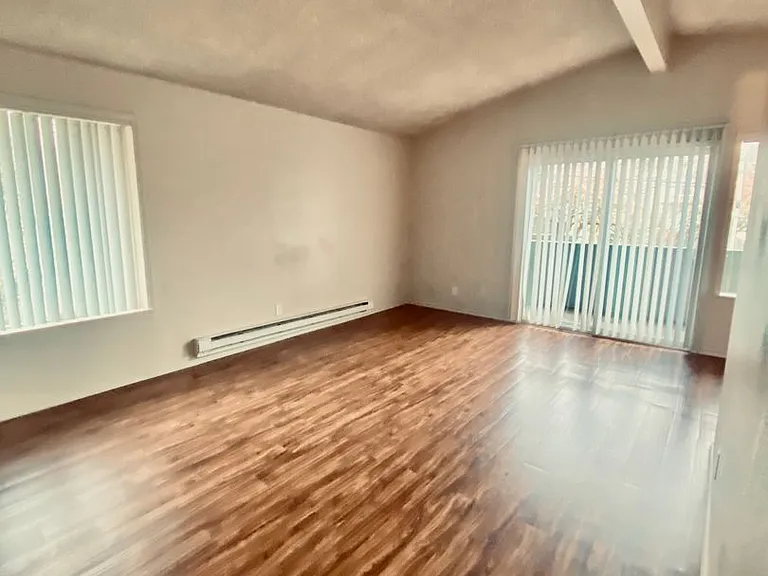 6511 Rainier Ave S — Photo 8