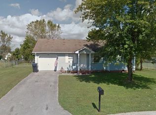 945 Linda Dr, Oak Grove, KY 42262