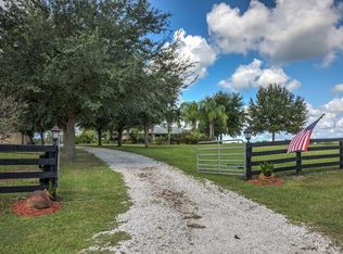 32933 Timberlake Dr, Mount Dora, FL 32757