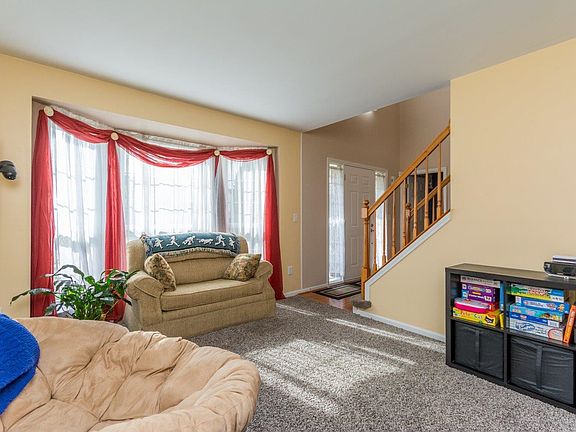 3rd image of 15403 Brookside Dr