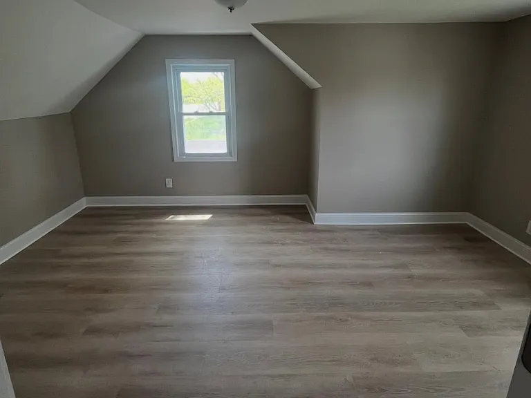 2028 Martin Luther King Dr — Photo 3
