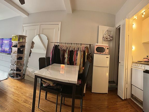2nd image of 5 Tudor City Pl APT 917