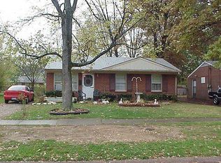 4906 Runic Way, Louisville, KY 40218