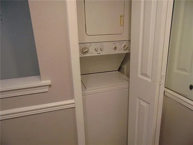 2330 Edenborn Ave #227 — Photo 7