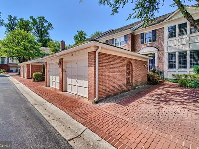 22 Maplewood Park Ct, Bethesda, MD, 20814