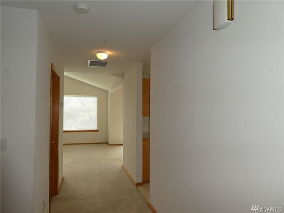 2nd image of 1072 Corum Cir