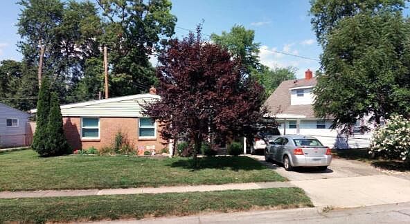 2nd image of 2884 Woodgrove Dr