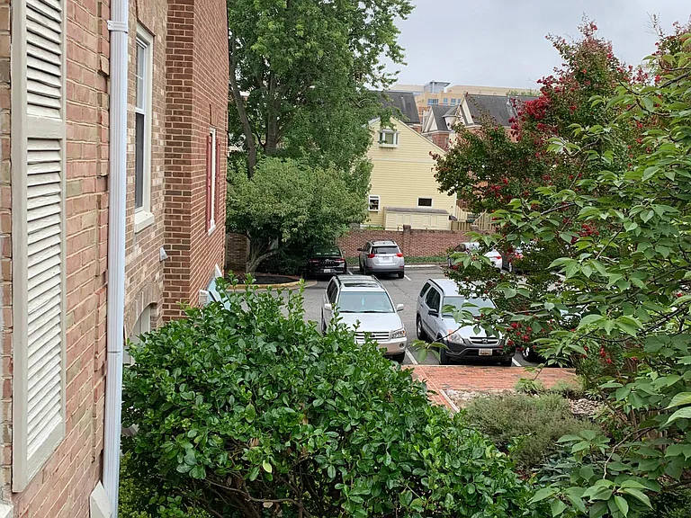 4412 Washington Blvd — Photo 5