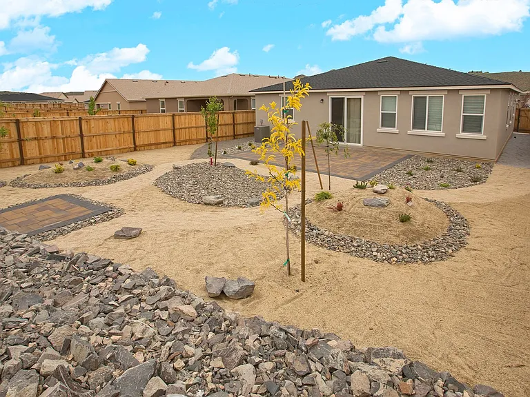 7365 Overture Dr — Photo 19