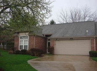 736 E Moss Creek Cir, Bloomington, IN