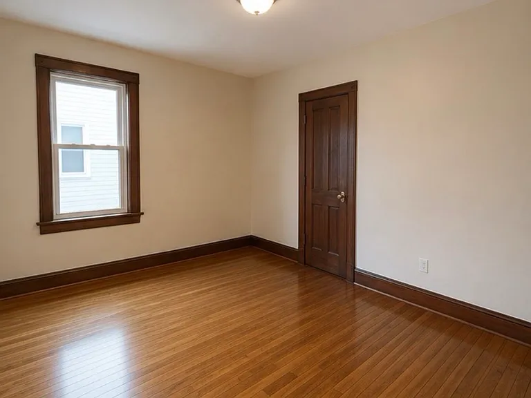 740 Willow Ave #12G — Photo 2