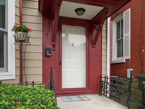 2nd image of 414 W High St