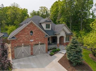 655 White Cedar Ave, Waterloo, ON N2V0A7