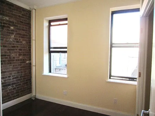 Rented by Mark David | media 24