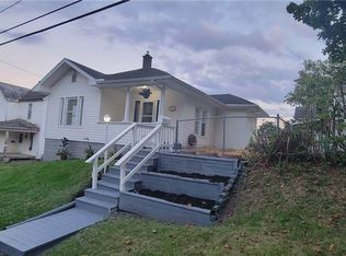 1304 Chestnut St, Cambridge, OH 43725