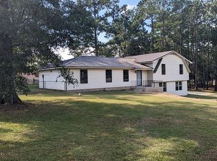 5225 Jamestown Rd, Waycross, GA 31503