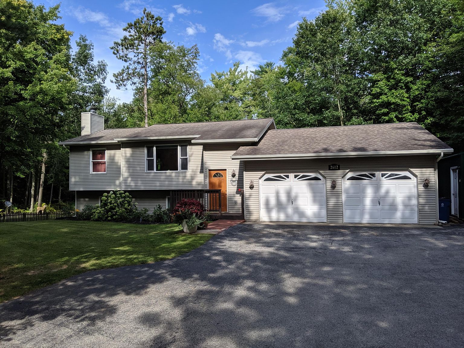 2612 N Jebavy Dr, Ludington, MI 49431 Zillow