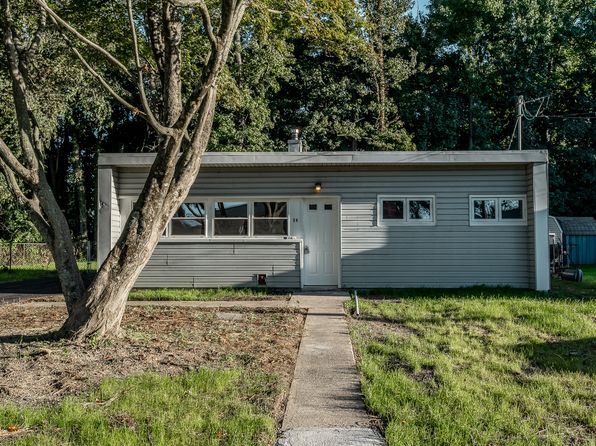26 Crescent Dr