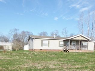 678 S Gassaway Rd, Glasgow, KY 42141