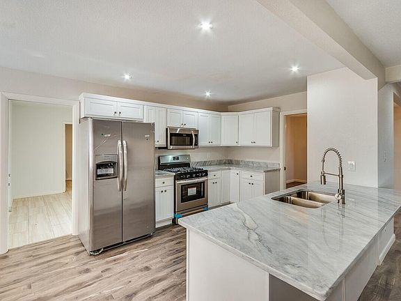 3rd image of 6205 Monarch Dr