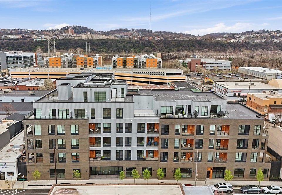 1st image of 2635 Penn Ave #212