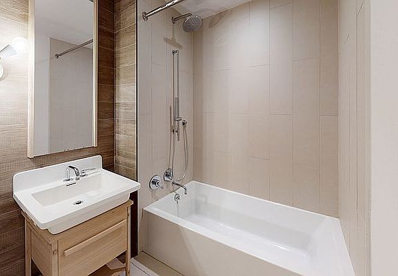 5th image of 123 Melrose St APT 514