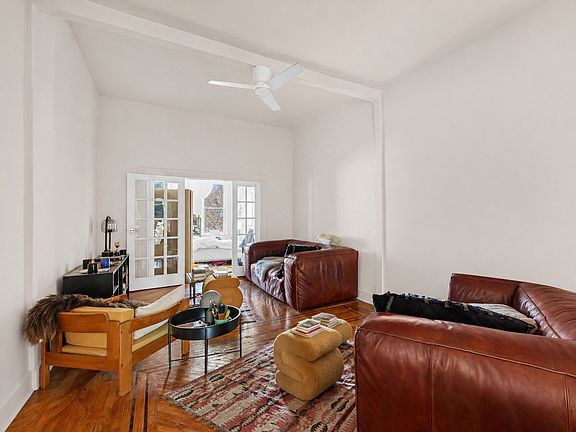 4th image of 588 Sterling Pl APT 3