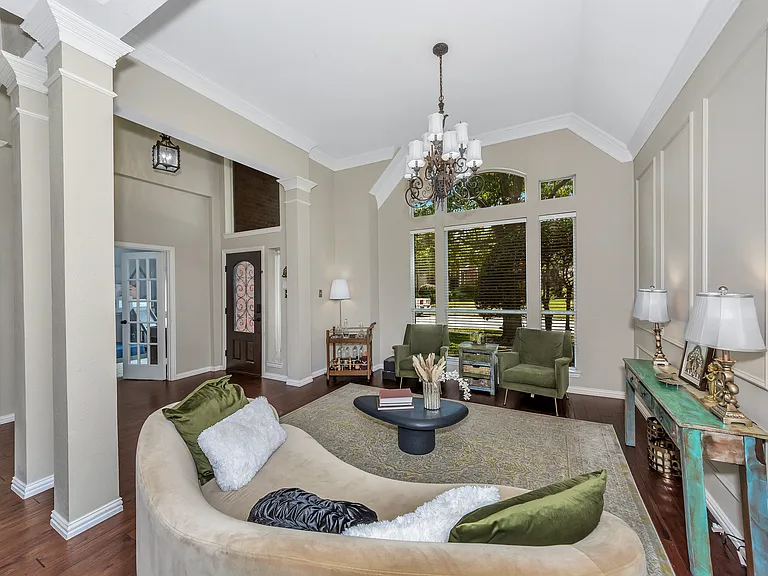 3608 Edgestone Dr — Photo 12