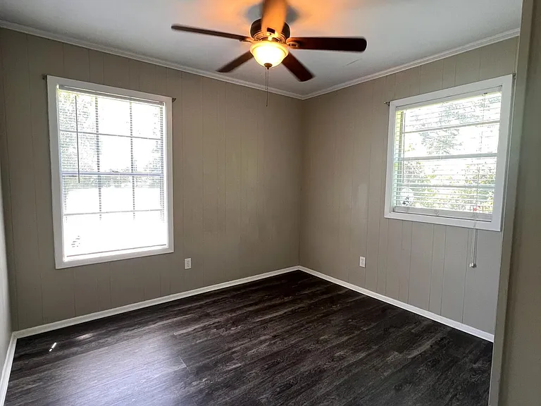 416 Pecan Blvd — Photo 12