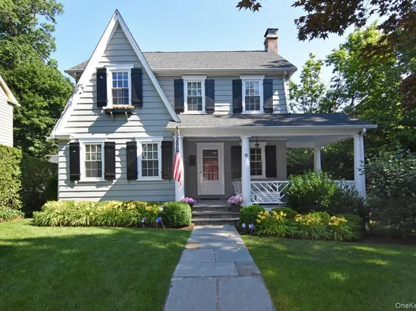 19 Bayberry Street, Bronxville, NY 10708