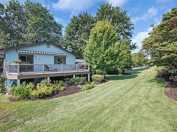 3rd image of 12371 Sparrowhawk Ct
