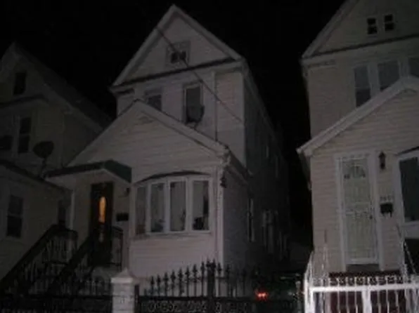9027 176th St, Jamaica, NY 11432