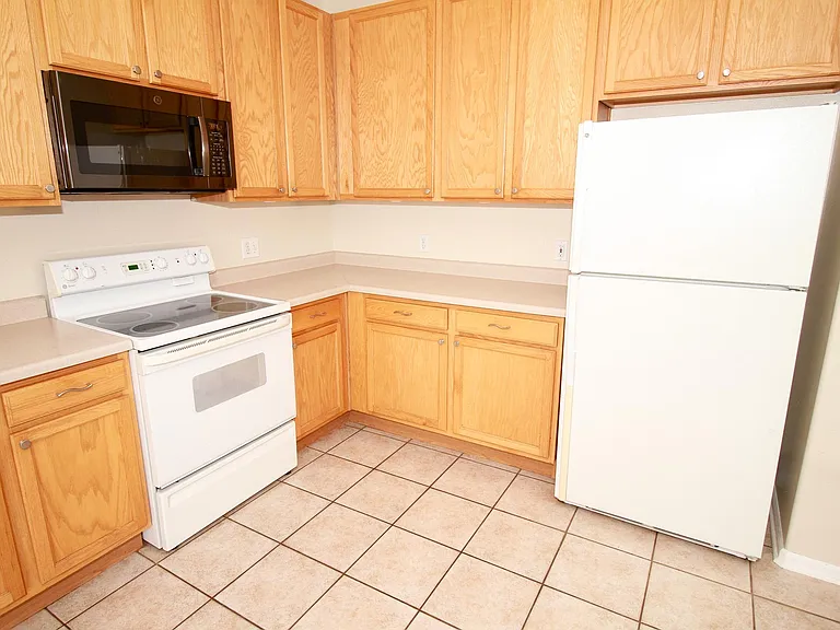 858 Square Dance Ln — Photo 6