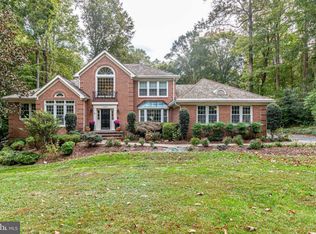 10648 Canterberry Rd, Fairfax Station, VA 22039